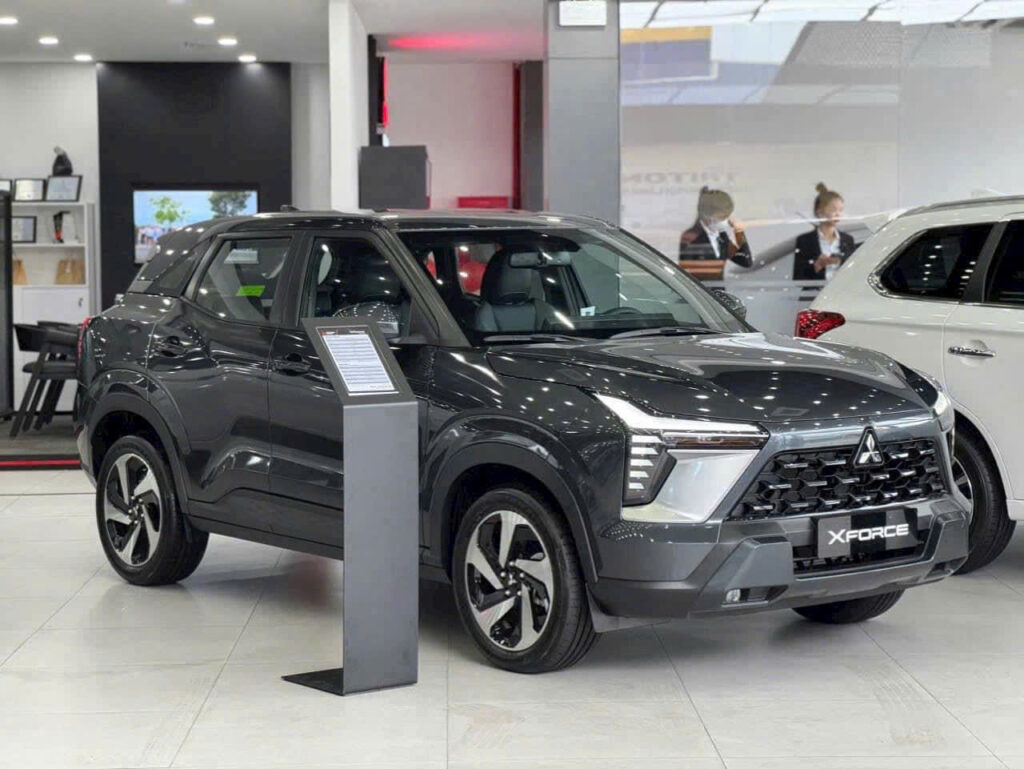 Mitsubishi XForce Premium