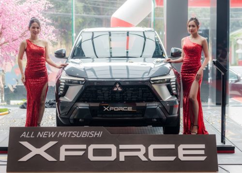 Giá bán xe Mitsubishi Xforce màu xám kèm khuyến mãi Tháng 04/2024