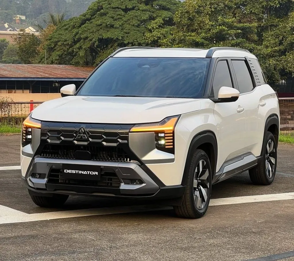 Chi tiết Mitsubishi Destinator hoàn toàn mới