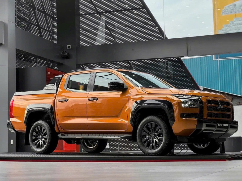 Chi phí lăn bánh Mitsubishi Triton mới nhất tháng 12/2024