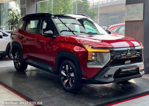 Hình ảnh thực tế Mitsubishi Destinator Ultimate màu Đỏ nóc đen