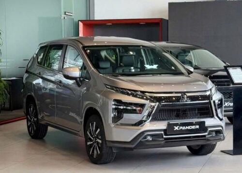 Mitsubishi Xpander Premium MY26 màu xám bạc (bản nâng cấp mới)