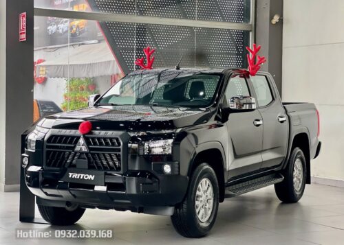 Giá xe Mitsubishi Triton phiên bản tiêu chuẩn màu đen kèm khuyến mãi – Tháng 11/2024